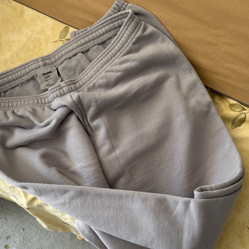 SKIMS Relaxed Fleece Joggers - Lavender Gray